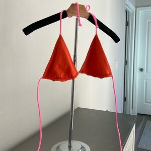 Triangle too, double side color.